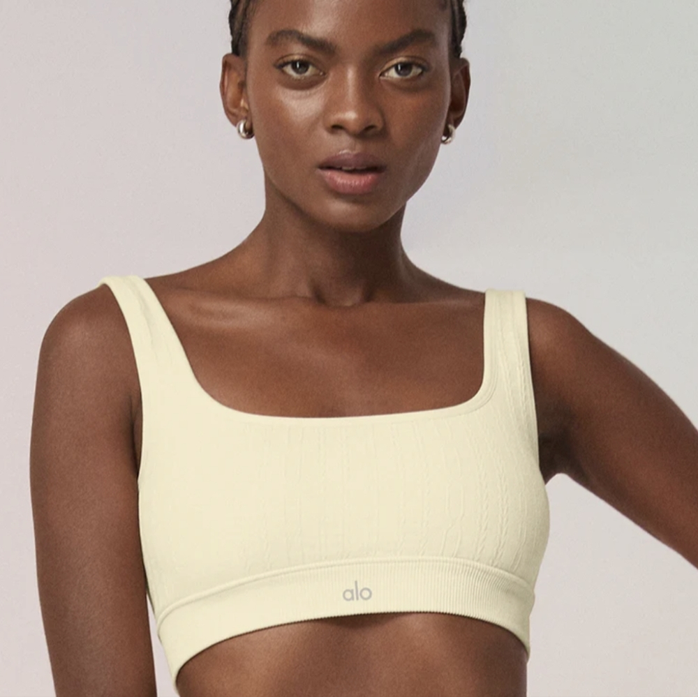 Alo yoga seamless cable knit bra French vanilla New S